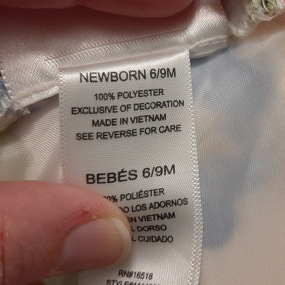 Jenny & Me baby dress size 6-9 months. Spring dress with pretty florals - Picture 4 of 5